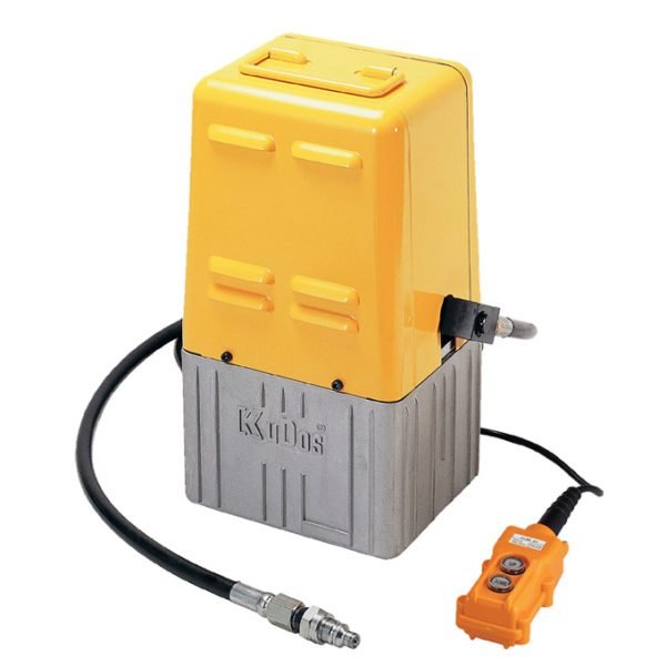 Electro-hydraulic Pump 240V 700bar 2 stage pump action c/w 2m hose & hand switch